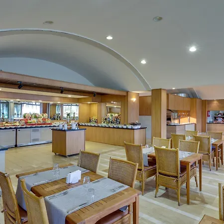 Faros Premium 5* 马尔马里斯